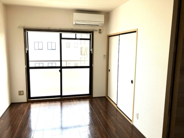 レコルト福田Ⅰの洋室