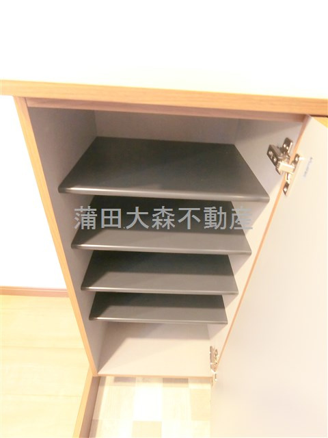 ファブール蒲田の収納|玄関収納