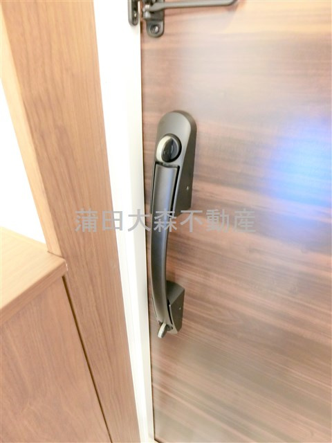 ファブール蒲田の玄関