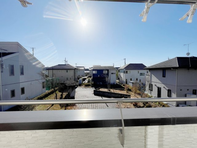 郡山市緑ヶ丘5丁目　緑ヶ丘一小・緑ヶ丘中の駐車場|駐車場は3～4台可能です。高低差もなく、前面道路も車通りが少ない為駐車しやすい配置です♪