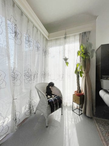 郡山市緑ヶ丘5丁目　緑ヶ丘一小・緑ヶ丘中の玄関|間接照明がおしゃれな玄関♪白を基調としているので清潔感があり明るいので毎日のお出かけも気持ちよく♪