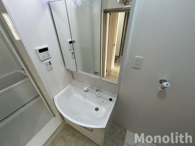 クレアール忠岡の洗面所