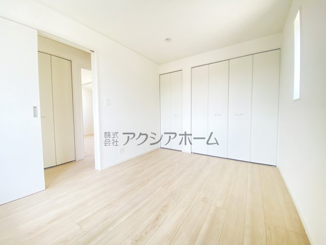 所沢市久米・全3棟　新築一戸建　2号棟　～駐車並列2台～の子供部屋|洋室　6.0帖（東側）