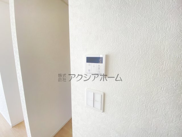 所沢市久米・全3棟　新築一戸建　2号棟　～駐車並列2台～の設備|簡単操作で追焚保温・自動湯張りが出来ます