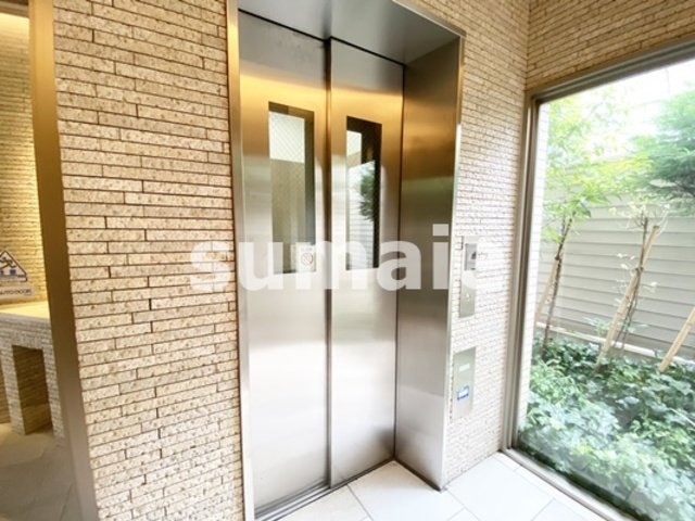 グランヴレーユのその他共用部分|エレベーター完備。