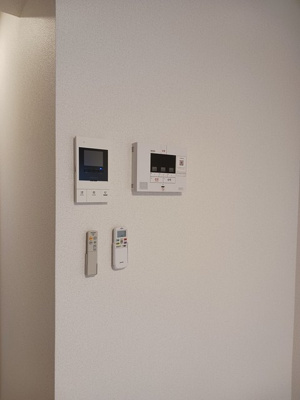 【セキュリティ】 | ラ・ステラ | 安心のＴＶドアホンにSECOM入ってます！