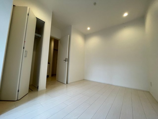 ロワジール宝塚の居間・リビング