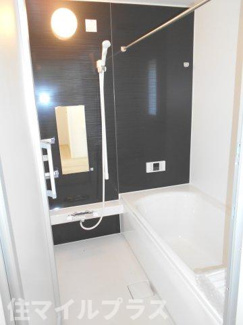 【浴室】 | 西郷村米堀川向新築一戸建て4棟 | コンパクトで使いやすいお風呂です