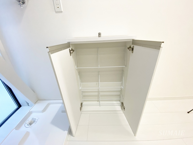 マーレ十条の収納|シューズボックスです☆