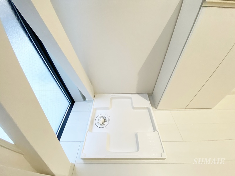 マーレ十条の設備|洗濯機置き場です☆