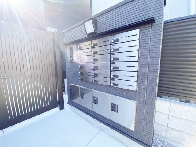 マーレ十条のその他共用部分|メールBOX・宅配BOXです☆
