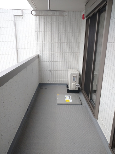 （シニア限定）ヴィレッジすくねの設備|バルコニーには便利な水栓があります