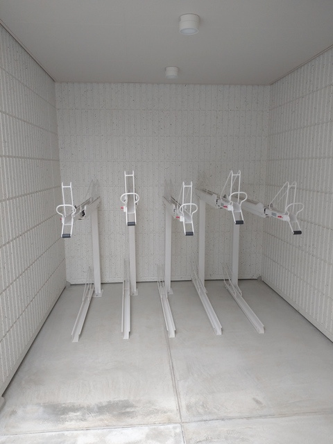 （シニア限定）ヴィレッジすくねのその他共用部分|敷地内駐輪場（屋根付き）