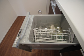 【キッチン】 | 【仲介手数料無料！！】稲城市若葉台1丁目　新築戸建て（全9区画）9号棟 5680万円 | ビルトイン食洗機