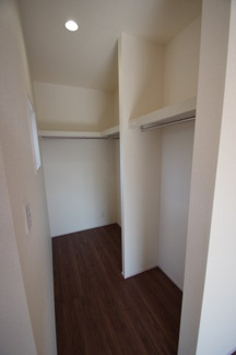 【収納】 | 【仲介手数料無料！！】稲城市若葉台1丁目　新築戸建て（全9区画）9号棟 5680万円 | WIC