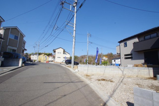 【前面道路含む現地写真】 | 【仲介手数料無料！！】稲城市若葉台1丁目　新築戸建て（全9区画）9号棟 5680万円