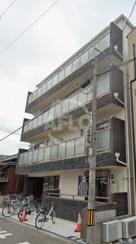 アビーコリーヌ