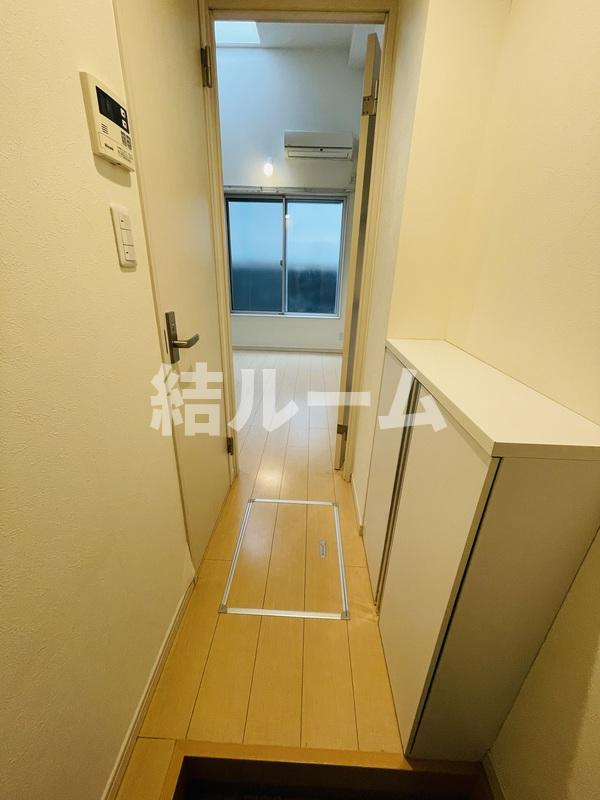 板橋区板橋２丁目のアパートの玄関