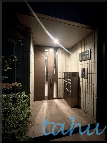 豊島区上池袋２丁目のアパートのエントランス