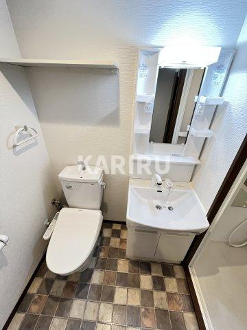 ウインズコート城東中央の洗面所