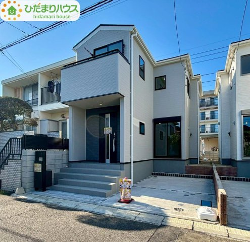 流山市富士見台1丁目　新築戸建　1号棟の前面道路含む現地写真|2026年3月完成予定です(^^)