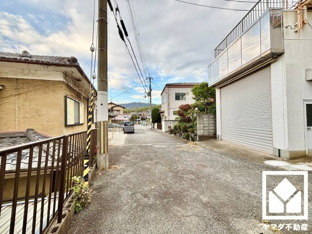 伏見区深草鞍ケ谷の前面道路含む現地写真