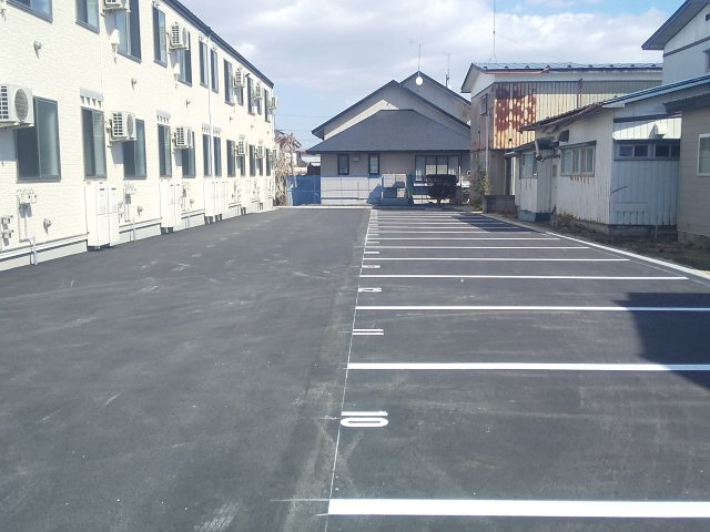 START Bの駐車場