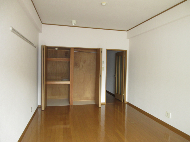 ソシアル琥珀の居間・リビング