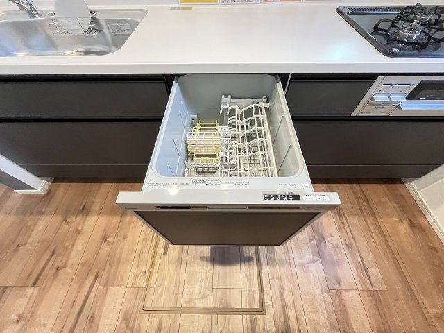 【キッチン】 | 大野城市乙金東1丁目2期・3期　1号棟（全3棟）【仲介手数料無料・0円】 | 施工例。施工例は完成時と異なる場合があります。