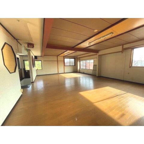南区店舗一括の内装