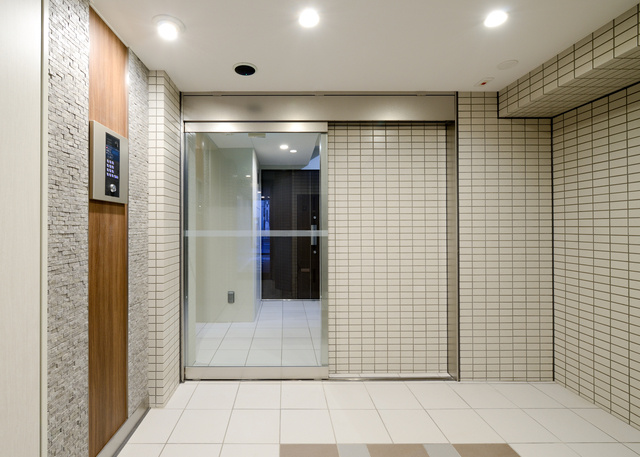 朝日リーゼのエントランス