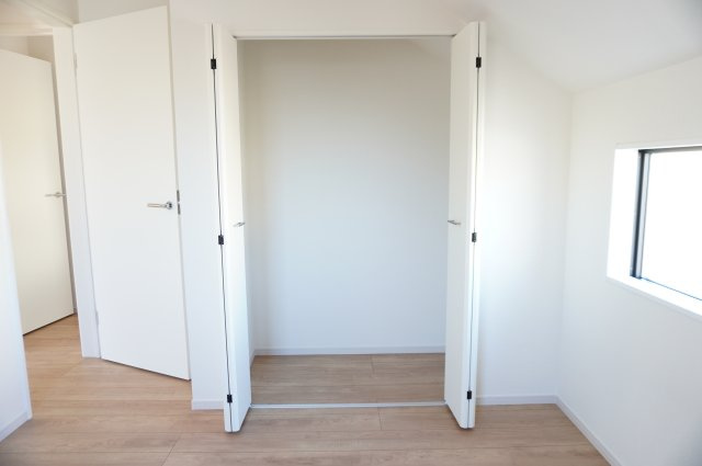 越谷市瓦曽根1丁目 新築分譲住宅の収納