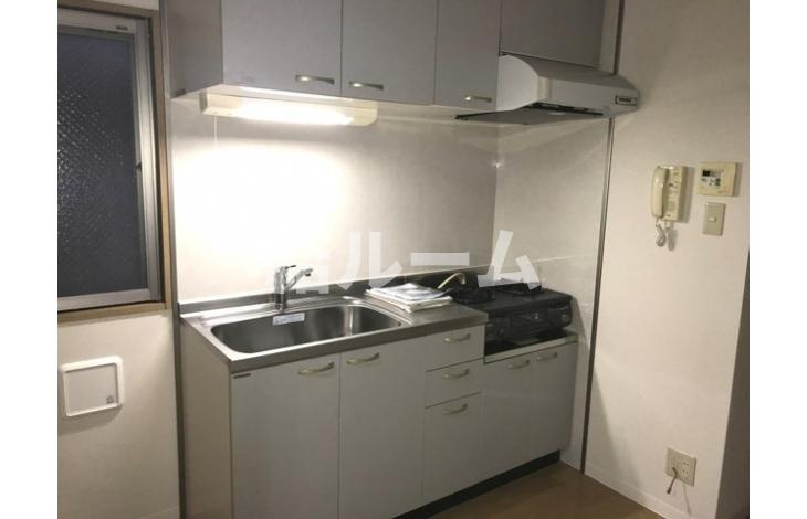 板橋区東山町の賃貸マンションのキッチン