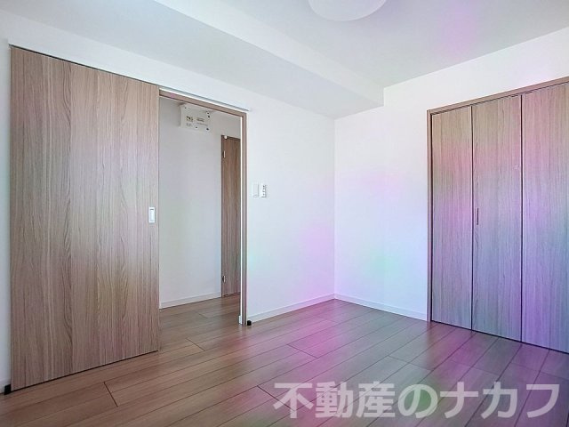 ソルーナ松橋の洋室