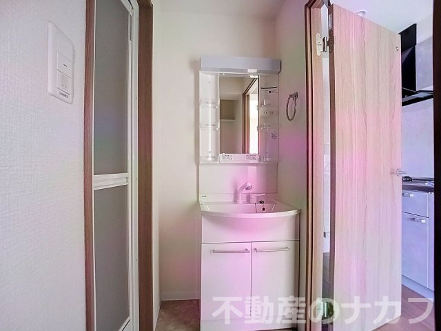 ソルーナ松橋の独立洗面台