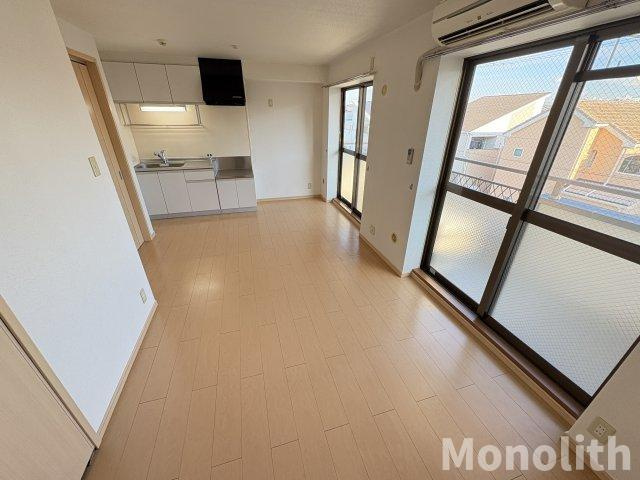 フェロービレッジの居間・リビング