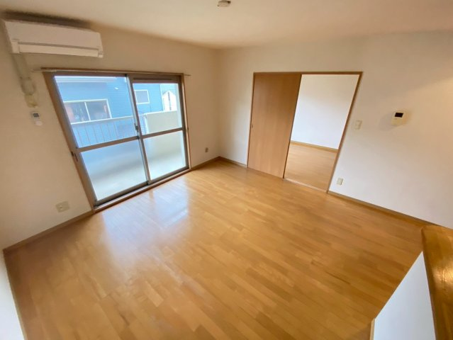 【居間・リビング】