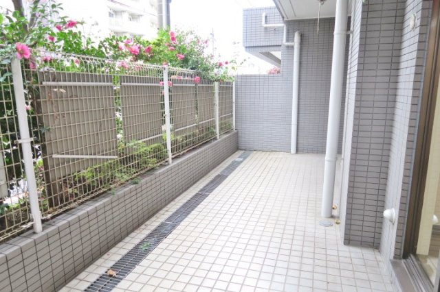 リヴェール川口のバルコニー