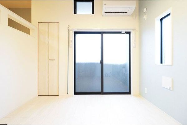 プレミアムテラスあびこの洋室