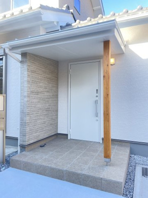 【玄関】 | 四日市市ときわ５丁目