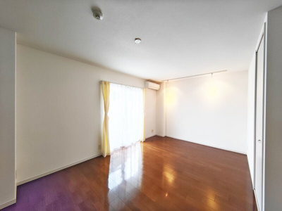 【居間・リビング】 | Presence今8丁目