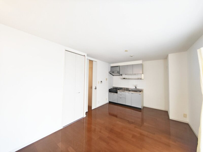 【居間・リビング】 | Presence今8丁目