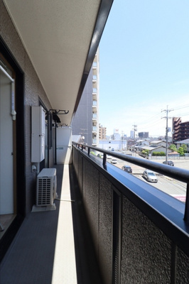【バルコニー】 | ラフィネ高柳