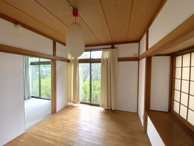 南横川630中古戸建の洋室