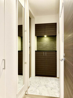 【玄関】 | シャーメゾン上中野