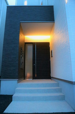 【エントランス】 | GRANDTIC 煌