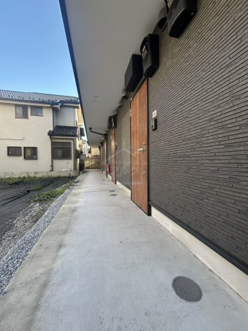 ジオ・ステージ春日町のエントランス