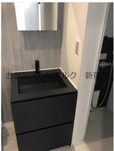 ジオ・ステージ春日町の独立洗面台