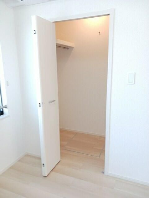 アン・フェリシアの収納