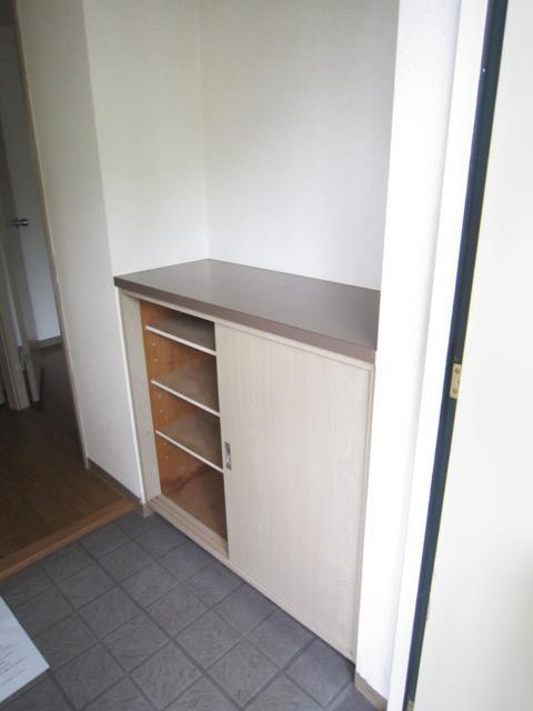 ベルデュール湘南太平台の玄関